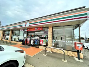 ポポラーレ(Popolare)IIの周辺