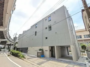 東京都板橋区泉町【マンション】の外観