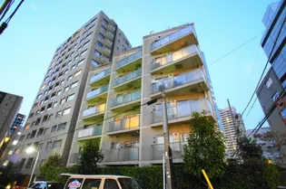 東京都港区赤坂6【マンション】の外観