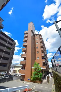 戸坂よつばビルの画像