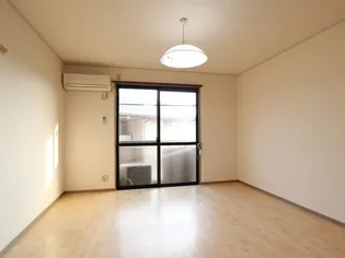 ファミール竹内 B【2階】の居間