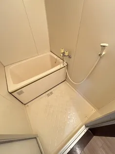 ファミーユ江戸橋【2階】の風呂