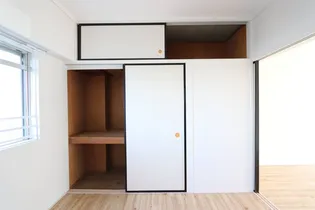 ビレッジハウス四郎丸1号棟【4階】の内装