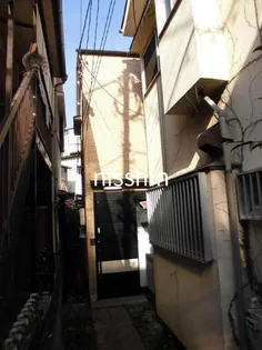 東京都新宿区市谷薬王寺町【一戸建】の外観