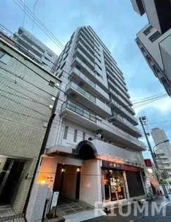 東京都新宿区住吉町【マンション】の外観