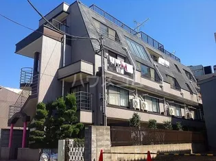 いちごパレス【1階】の外観