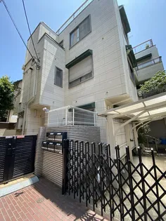 メゾンドブラン【2階】の外観