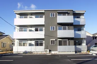 プラージュ ノムの画像