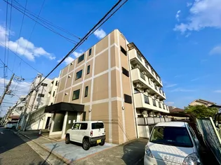 甲南フラット【2階】の外観