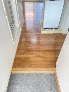 上六ハイツ【2階】の玄関