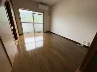 サンライズカワサキ【3階】の居間