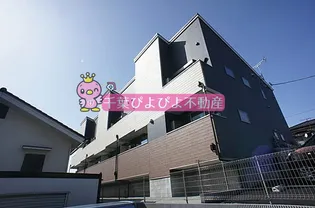 ルミエール・エタンセルsix【1階】の外観