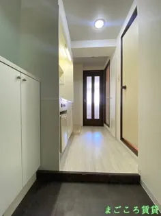 VERGER ZENSHIN【3階】の玄関