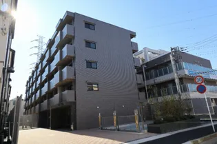 ルーブル武蔵新城参番館【2階】の外観
