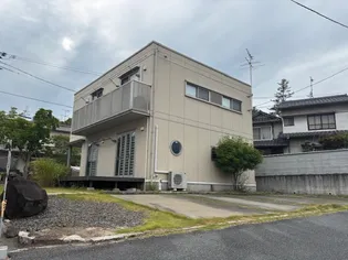 岡山県岡山市北区西崎本町【一戸建】の外観