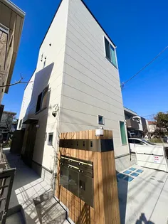 神奈川県川崎市川崎区小田2【一戸建】の外観