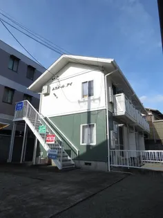 ムワメール・アイ【2階】の外観