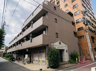東京都新宿区四谷坂町【マンション】の外観
