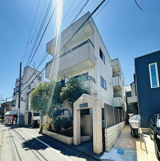 ラ・ピエサ【2階】の外観