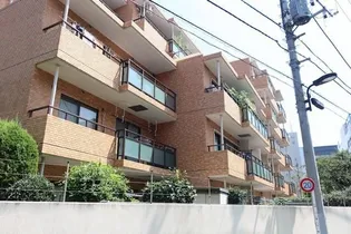 東京都新宿区原町3【マンション】の外観