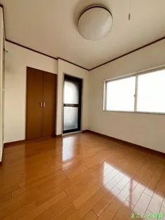 メゾン泉尾【4階】の居間