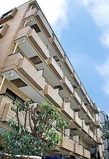 東京都品川区西五反田3【マンション】の外観