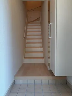 カーサ ファミリアの玄関