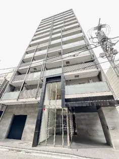 東京都千代田区内神田1【マンション】の外観