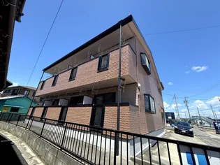 ラ ピエスの画像