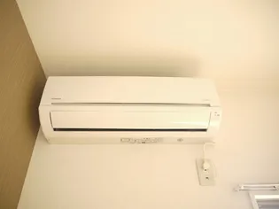 メゾンモンマルトル2【1階】の内装