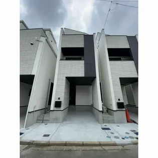 神奈川県横浜市神奈川区栗田谷【一戸建】の外観