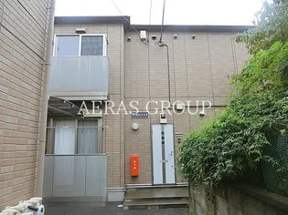 アールズコート II棟【1階】の外観