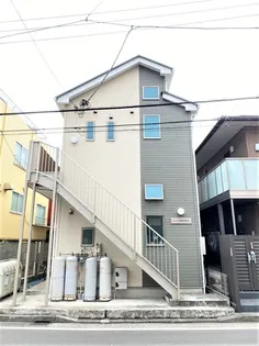 神奈川県横浜市鶴見区岸谷1【アパート】の外観