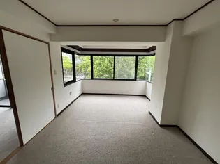 G FIELDの画像