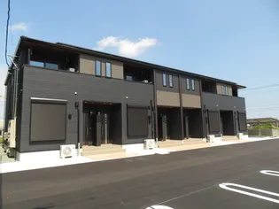 カーサ・アティラン A【2階】の外観