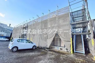 神奈川県厚木市三田【アパート】の外観