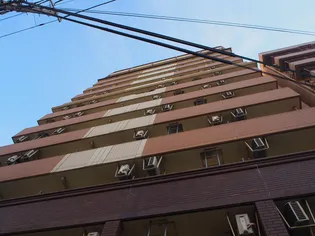 ケーディーエックスレジデンス三宮【2階】の外観