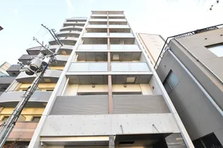 GLANZ グランツ【2階】の外観