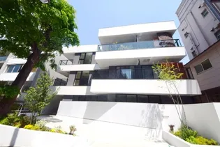 東京都千代田区富士見2【マンション】の外観