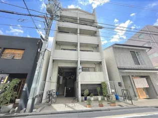 EM’sCOURT【2階】の外観