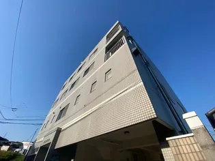 塚村ビル【4階】の外観