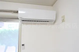 ローレル寺尾の内装