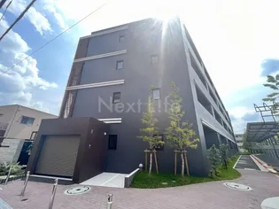 グランド ソレイル【1階】の外観