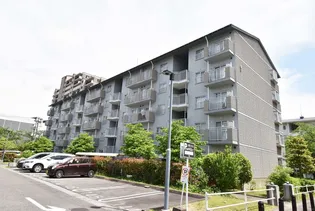 URコンフォール城山【5階】の外観