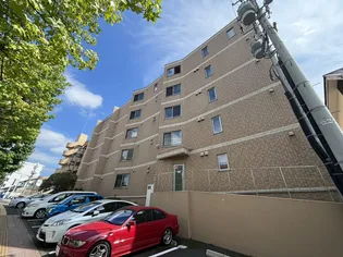 セレブリゾート旭ヶ丘【1階】の外観