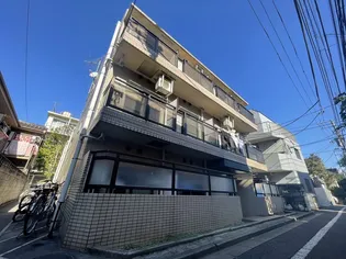 パレス南山【2階】の外観