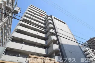 ロジェ今福鶴見【3階】の外観