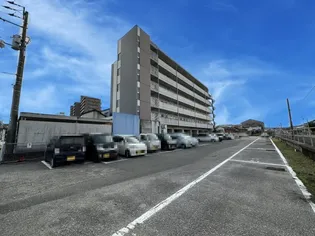 高知県高知市旭駅前町【マンション】の外観