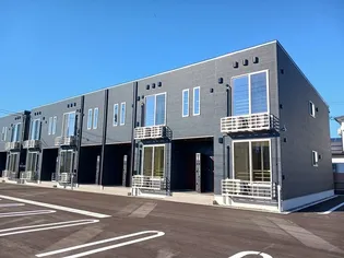 ヒカルサ柏崎ノースI【1階】の外観