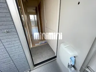 エクセルーム K-III【2階】の玄関